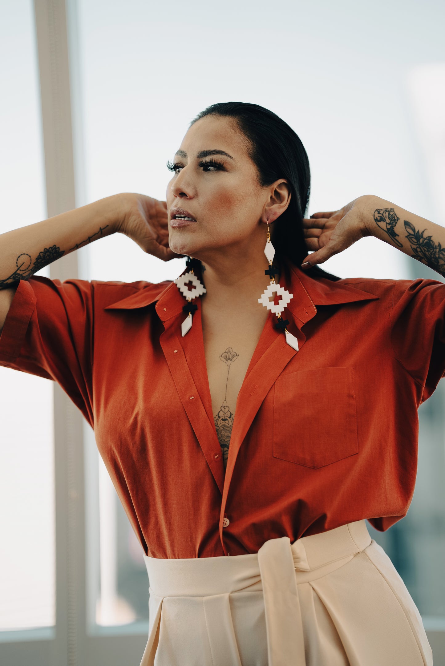 4 Directions Alignments // Black + White